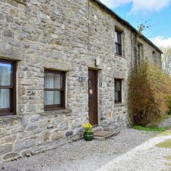 2 Swallowholm Cottages