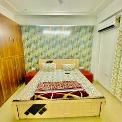 2 bhk fully furnished luxurious private apartment