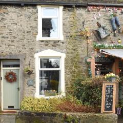 Slate Cottage