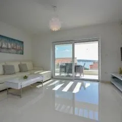 BlueBay Apartments
