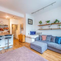 Pass the Keys Balham Modern Cosy Apartment