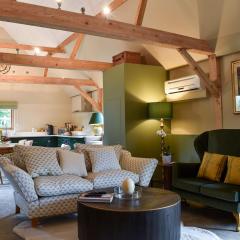 Cosy Cottage - Uk34263