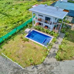 Oso Perezoso Pool Villa