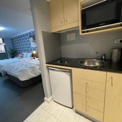 KozyGuru / Sydney Cbd 2 Beds Studio / Free wi-fi