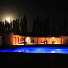 La Vicuñita Hotel & Cabañas