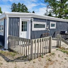 Main Beach River Retreat - Wasaga Beach 1 - Main Strip - 93 Mosley St