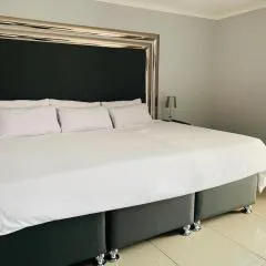 Tony Hill Manor House