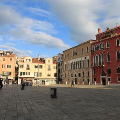 Sant'Angelo - Fenice Apartments in Venice