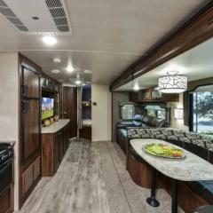 Heartland North Trail 31' RV