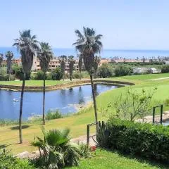 Appartement de standing avec vue mer et golf