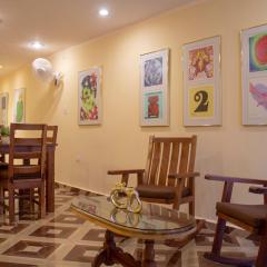 Casa 3 Torres en el Barrio Santiago, Centro.