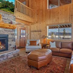 Liberty Lodge by KABINO Hot Tub Air Hockey 3 Living Rooms 7 bedrooms Boat Launch Reservoir ATV Snowmobile Trails WiFi