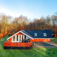 6 person holiday home in Toftlund
