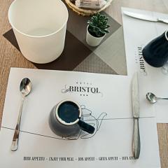 Hotel Bristol