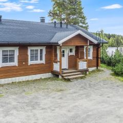 Holiday Home Kaislaranta by Interhome