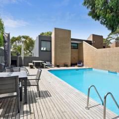 One At Eight - BYO Linen