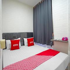 Super OYO 91727 Luxury Homestay Sidoarjo