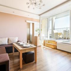 Apartament Morena z widokiem z tarasu na morze