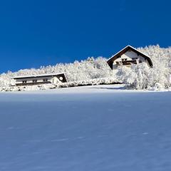 Nocky Mountains Lodge