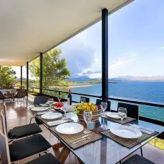 Es Balco, Villa over the mediterranean sea with private beach access