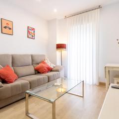 Charming 2 Bedroom Apartment Triana Bridge By Oui Seville