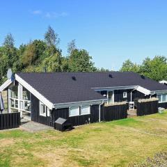 8 person holiday home in Otterup