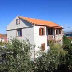 Apartments with parking space Tkon, Pasman - 8411