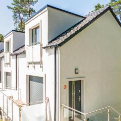 Cozy Apartment In Pobierowo With Wifi