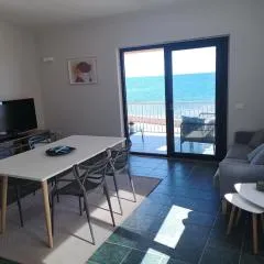 casa con terrazza fronte mare
