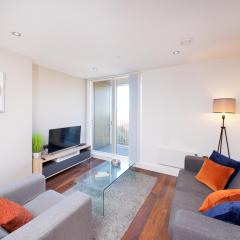 Modern 2 Bed & 2 Bath Manchester City Centre Apartment