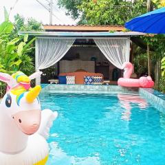 Sweet Floresta Pool Villa