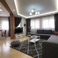 Lovely 3-bedroom apartment with free parking