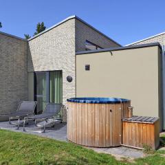 Nice Home In Lembruchdümmer See