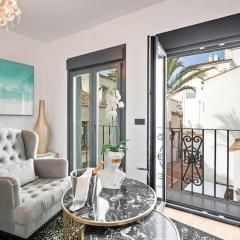 Puerto Banus luxurious apartment in the heart of the port
