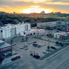 Aggieland Boutique Hotel