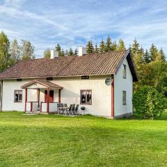 Beautiful Home In Boxholm With Wifi And 1 Bedrooms