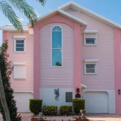 232 SOUTH HARBOR UPSTAIRS home