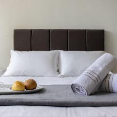 CLR84 - Calçadão, Garagem, 1 Dorm Climatizado