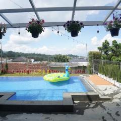 Vila Rema a beautiful 4 bedroom villa in dago with private pool