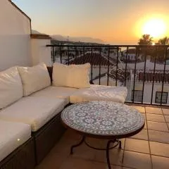 Playa Burriana, två terasser, havsutsikt, pool