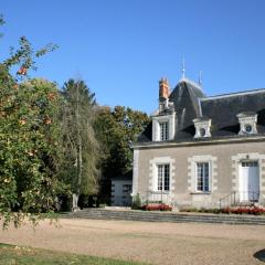 Gîte de charme avec piscine chauffée et sauna, au cœur d'une propriété historique en Val de Loire - FR-1-381-128