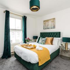 Dressed To Impress 2 bed house in Heart of Croydon Photo ID Required