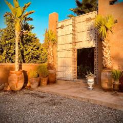Aux portes de Marrakech Villa Arts & Déco avec piscine