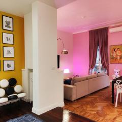 Designed Pop Apartment 2 Bedrooms, 2 Baths in Milan Center - WiFi, AC, steps from Subway M1 and M2, Central Station and Airport connected