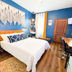ITH San Diego Mission Beach Backpacker Hostel