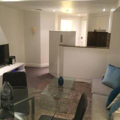 Heart of SYDNEY CBD - studio apartment B412