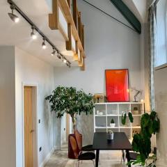 Unique Central Newark Double-Height Apartment