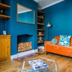 Gorgeous Victorian house sleeps 6 in Cardiff
