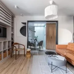 Downtown Story by CityLife Suites