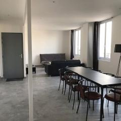 Appartement 10 pers face gare SNCF Appart Hotel le Cygne A